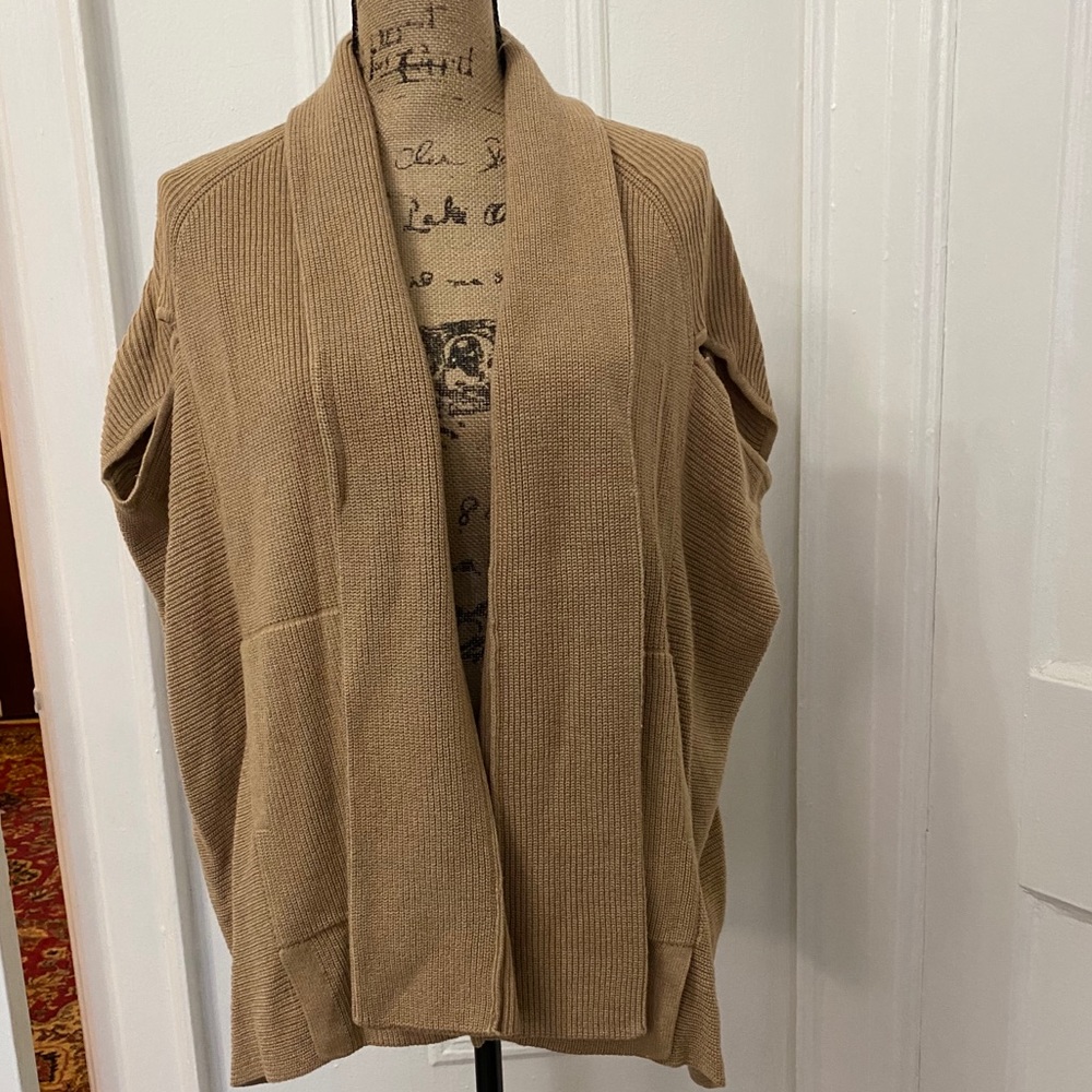 Banana Republic Camel knit poncho cardigan vest
